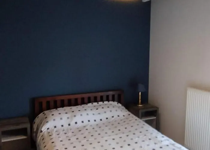 Scandinavian In Modest Area Vat 公寓