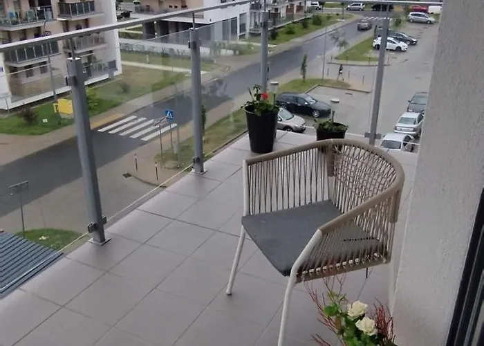 Scandinavian In Modest Area Vat Διαμέρισμα *